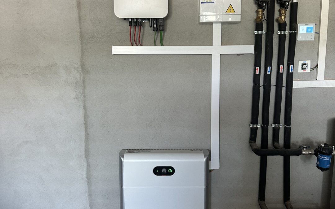 Autoconsumo particulares 5 kW de inversor y 7,14 kW en paneles y almacenamiento en batería de 5 kW en Cobos de Cerrato (Palencia)